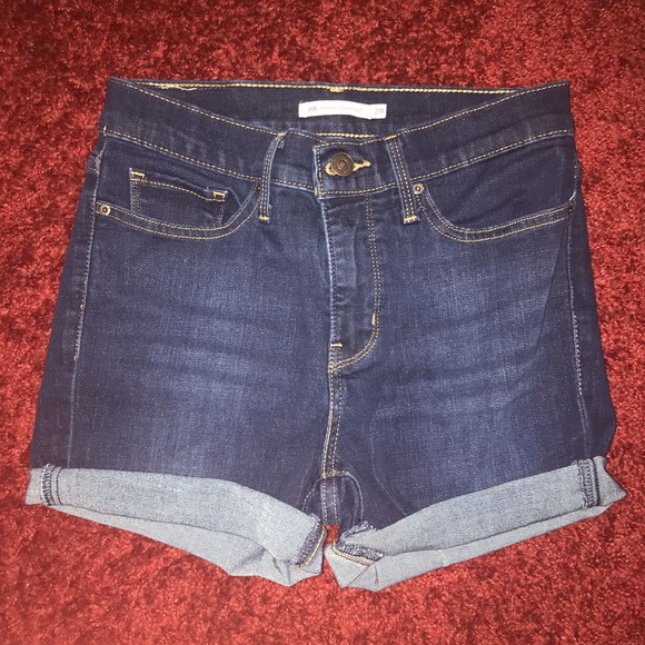 Dark wash Levi Strauss midrise cutoff shorts - Picture 2 of 2